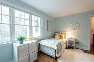 126 Northwoods Rd, Manhasset, NY 11030 - Photo 15