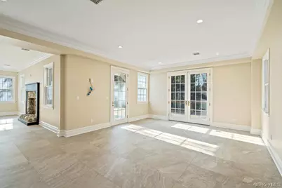 89 Mill River Road, Upper Brookville, NY 11771 - Photo 11