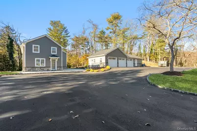 89 Mill River Road, Upper Brookville, NY 11771 - Photo 39