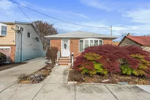 135-15 63rd Ave, Flushing, NY 11367 - Photo 1