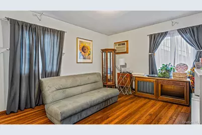 135-15 63rd Avenue, Flushing, NY 11367 - Photo 11