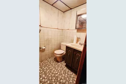 57-52 80th Street, Middle Village, NY 11379 - Photo 11