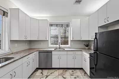 2 Kerestier Court #301, Monroe, NY 10950 - Photo 9