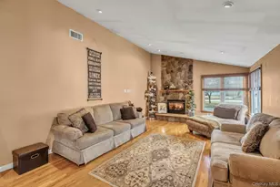 1044 Commack Rd, Dix Hills, NY 11746 - Photo 9