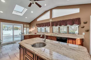 1044 Commack Rd, Dix Hills, NY 11746 - Photo 19