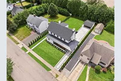 132 Arthur Street, Garden City, NY 11530 - Photo 29