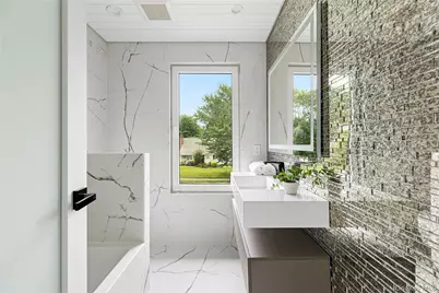 132 Arthur Street, Garden City, NY 11530 - Photo 15