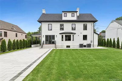 132 Arthur Street, Garden City, NY 11530 - Photo 27