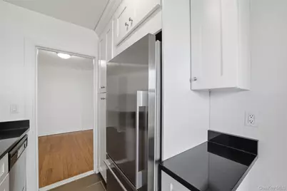 565 Broadway #4F, Hastings on Hudson, NY 10706 - Photo 9