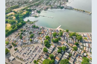 13D Edgewater Park #13D, Bronx, NY 10465 - Photo 17