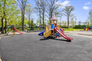 13D Edgewater Park, Bronx, NY 10465 - Photo 15