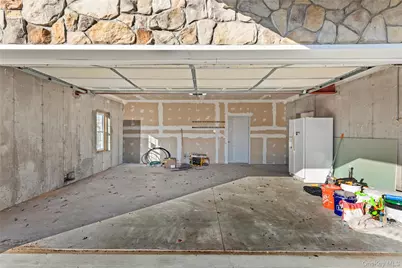 15 Shore Drive, Mastic Beach, NY 11951 - Photo 17