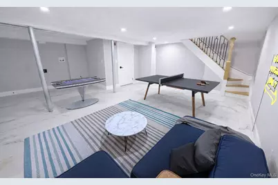 10839 Union Turnpike, Forest Hills, NY 11375 - Photo 11