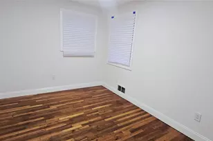 33 Silverpine Dr, Amityville, NY 11701 - Photo 15