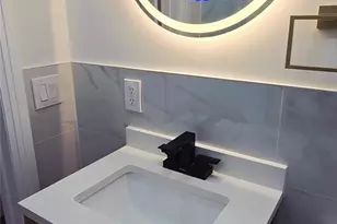 33 Silverpine Dr, Amityville, NY 11701 - Photo 19