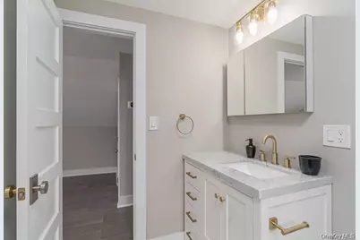 970 Village Lane, Mattituck, NY 11952 - Photo 29