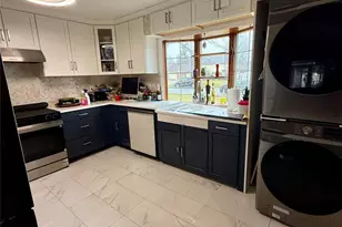 65 Prince Ln, Westbury, NY 11590 - Photo 3