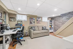 112 Longworth Ave, Woodmere, NY 11598 - Photo 19