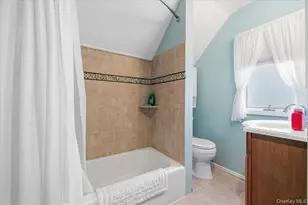 112 Longworth Ave, Woodmere, NY 11598 - Photo 17