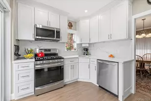 112 Longworth Ave, Woodmere, NY 11598 - Photo 9