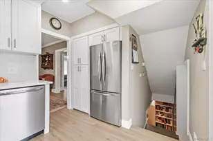 112 Longworth Ave, Woodmere, NY 11598 - Photo 11