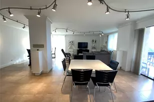 270-10 Grand Central Pkwy, Floral Park, NY 11005 - Photo 5