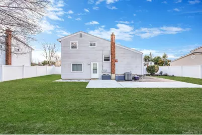 7 Seneca Drive, Commack, NY 11725 - Photo 33