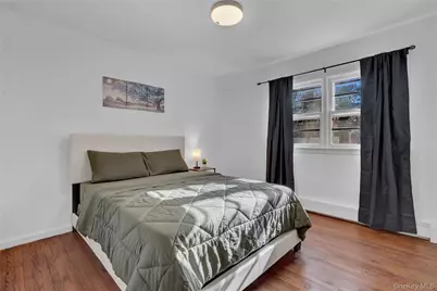 57 Middle Island Road, Medford, NY 11763 - Photo 17