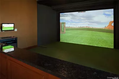 2000 Royal Court #2109, North Hills, NY 11040 - Photo 13