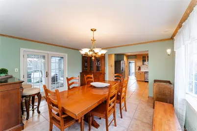 16 Eighth Street, Carle Place, NY 11514 - Photo 9