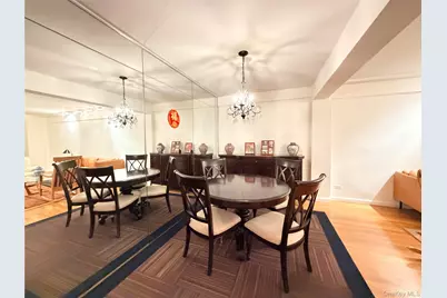 142-05 Roosevelt Avenue #519, Flushing, NY 11354 - Photo 9