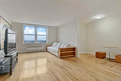 133 Beach 120th Street #1E, Rockaway Park, NY 11694 - Photo 5