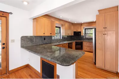 37C Mekeel Street, Katonah, NY 10536 - Photo 3