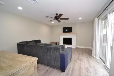 34 Stewart Circle N, Centereach, NY 11720 - Photo 11