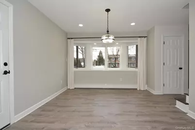 34 Stewart Circle N, Centereach, NY 11720 - Photo 5