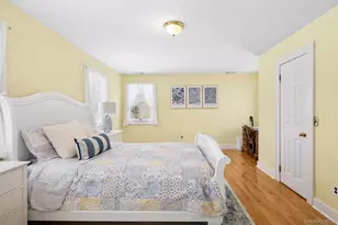 1025 Long Creek Dr, Southold, NY 11971 - Photo 9