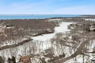 1025 Long Creek Dr, Southold, NY 11971 - Photo 37