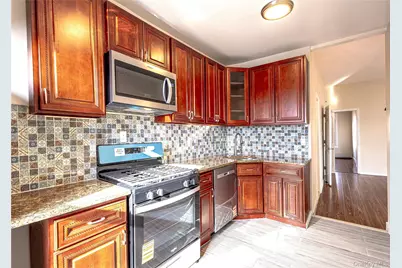 132-16 Hillside Avenue, Richmond Hill, NY 11418 - Photo 21