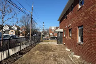 127-04 115th Ave, Ozone Park, NY 11420 - Photo 11