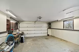 527 Alicia Dr, Westbury, NY 11590 - Photo 31