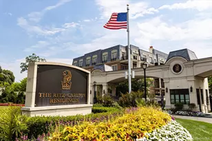 5000 Royal Ct, North Hills, NY 11040 - Photo 9