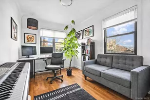 2540A 36th St, Astoria, NY 11103 - Photo 5