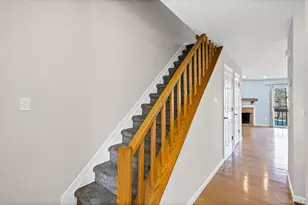 117 Leeward Ln, Port Jefferson, NY 11777 - Photo 17