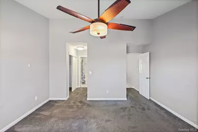 117 Leeward Lane, Port Jefferson, NY 11777 - Photo 19