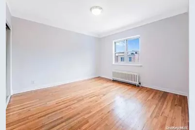 20-07 43rd Street #2, Astoria, NY 11105 - Photo 7