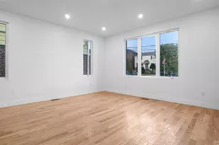 3239 Tierney Pl, Bronx, NY 10465 - Photo 11