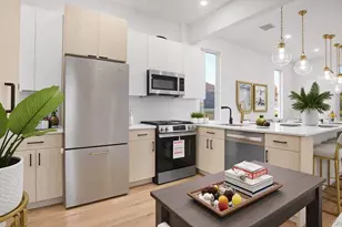 3239 Tierney Pl, Bronx, NY 10465 - Photo 3