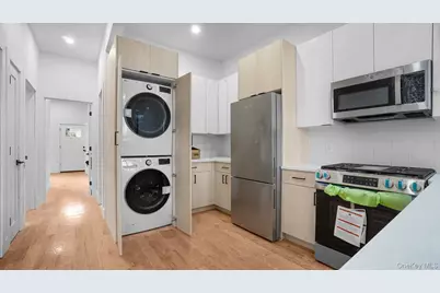 3239 Tierney Place, Bronx, NY 10465 - Photo 9