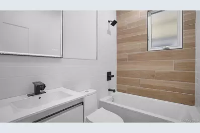 3239 Tierney Place, Bronx, NY 10465 - Photo 21