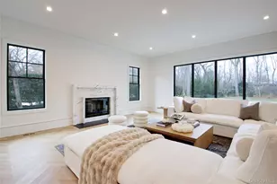 63 Fruitledge Rd, Brookville, NY 11545 - Photo 9